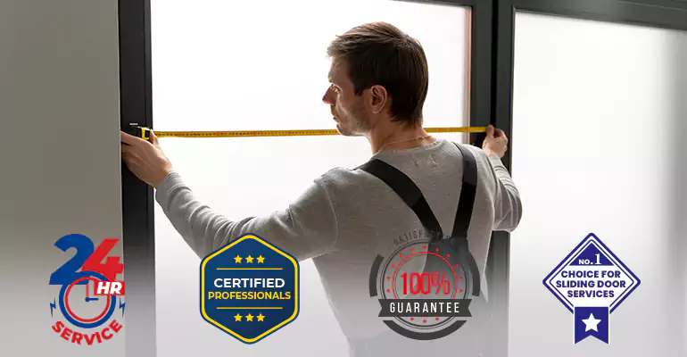 Retractable Screen Repair in Palm Beach Gardens, FL